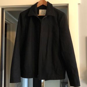 Men’s wool blend dress coat.